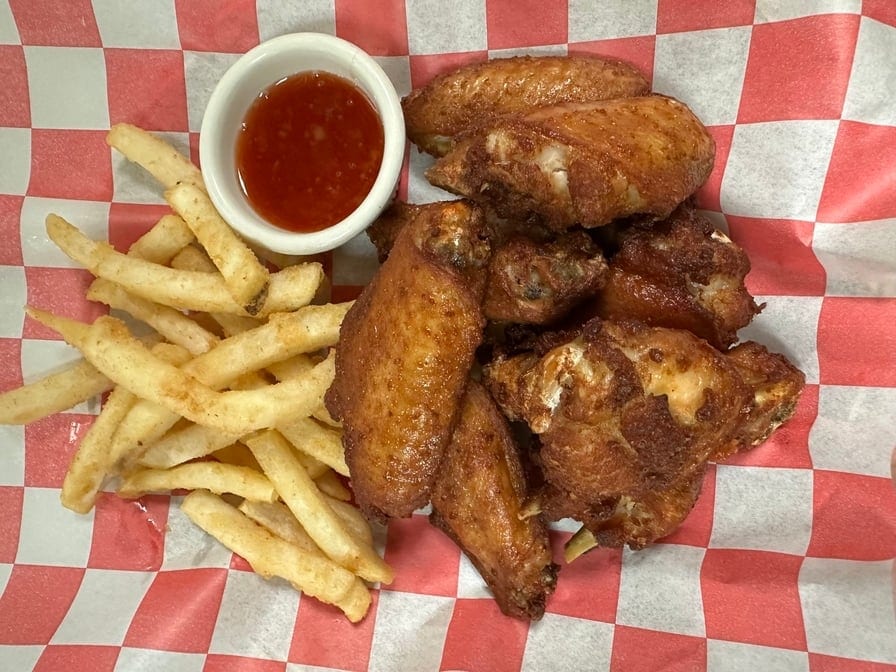 Crispy Chicken Wings.